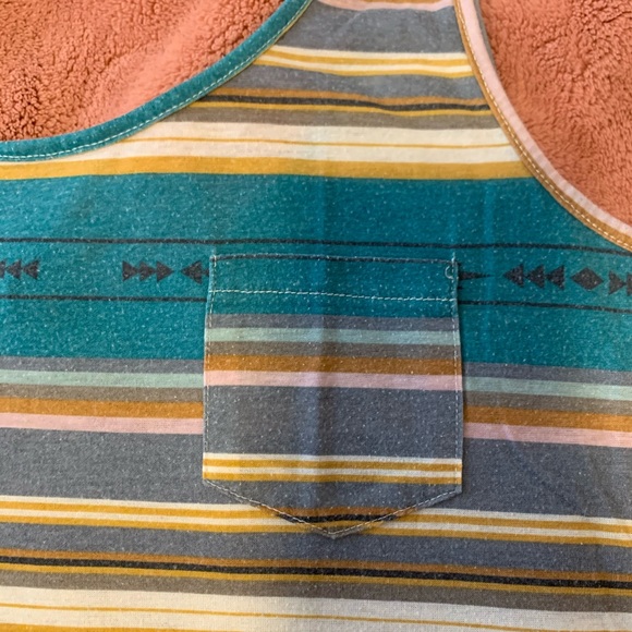 O’Neill tank top - Picture 2 of 3